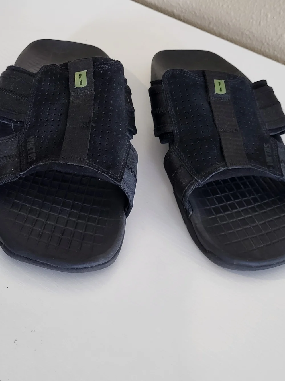 Viktos Ruck Recovery Black Nightfjall Comfort EVA Sandal Slide Shoe Men 12 EUC